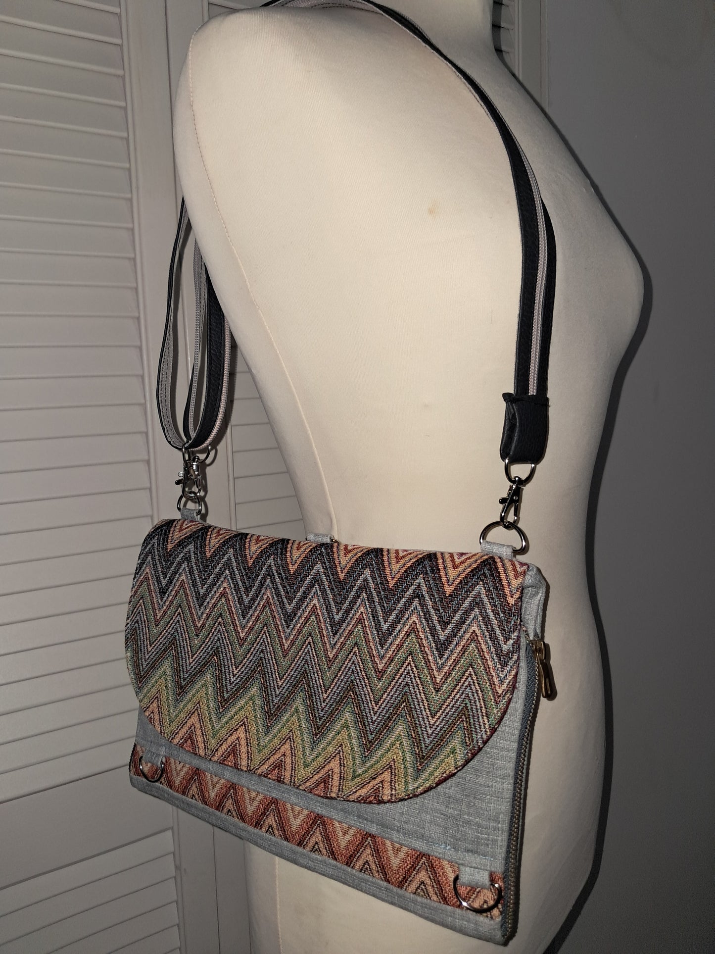 7 in 1 Convertible Bag