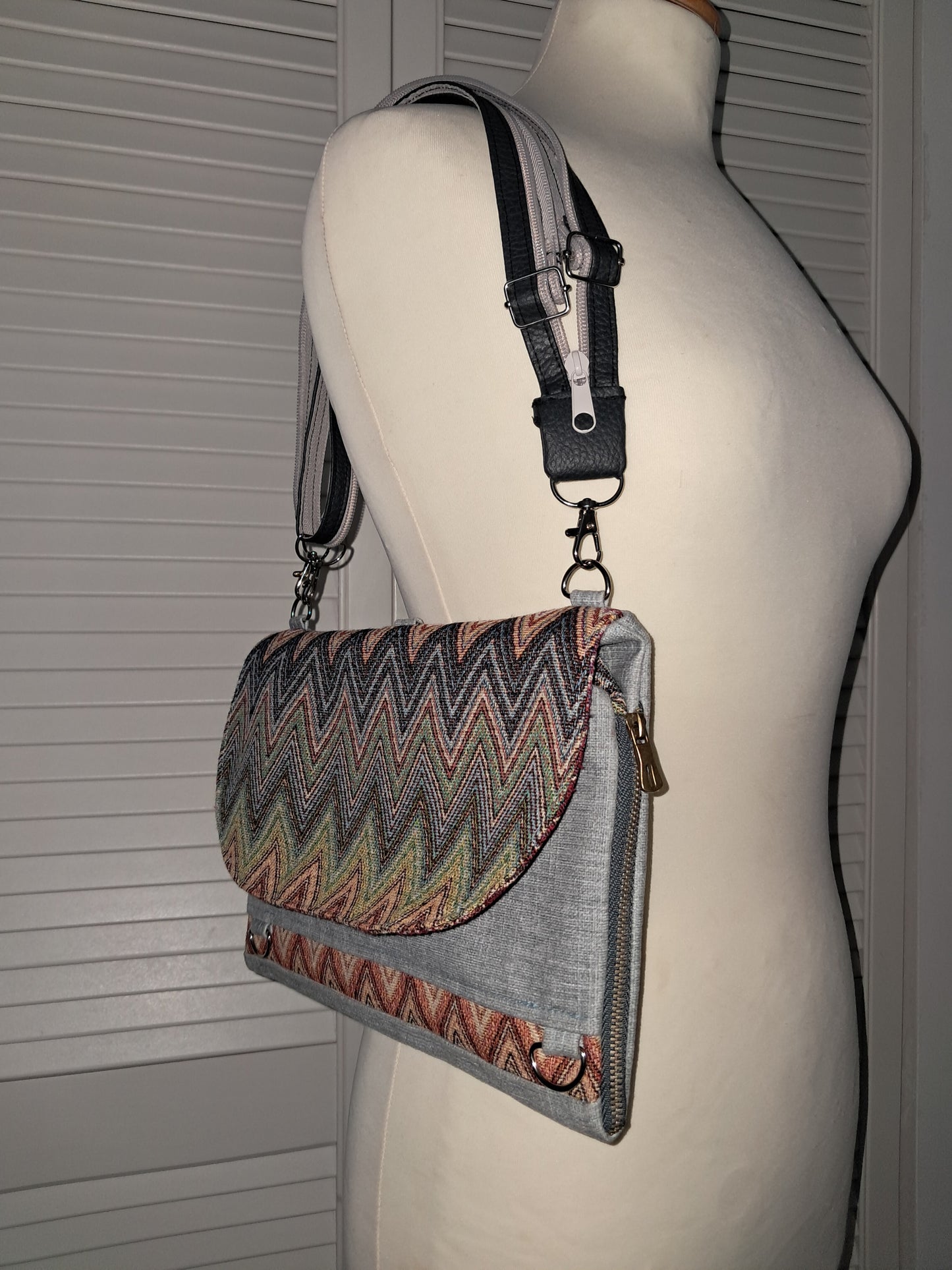 7 in 1 Convertible Bag