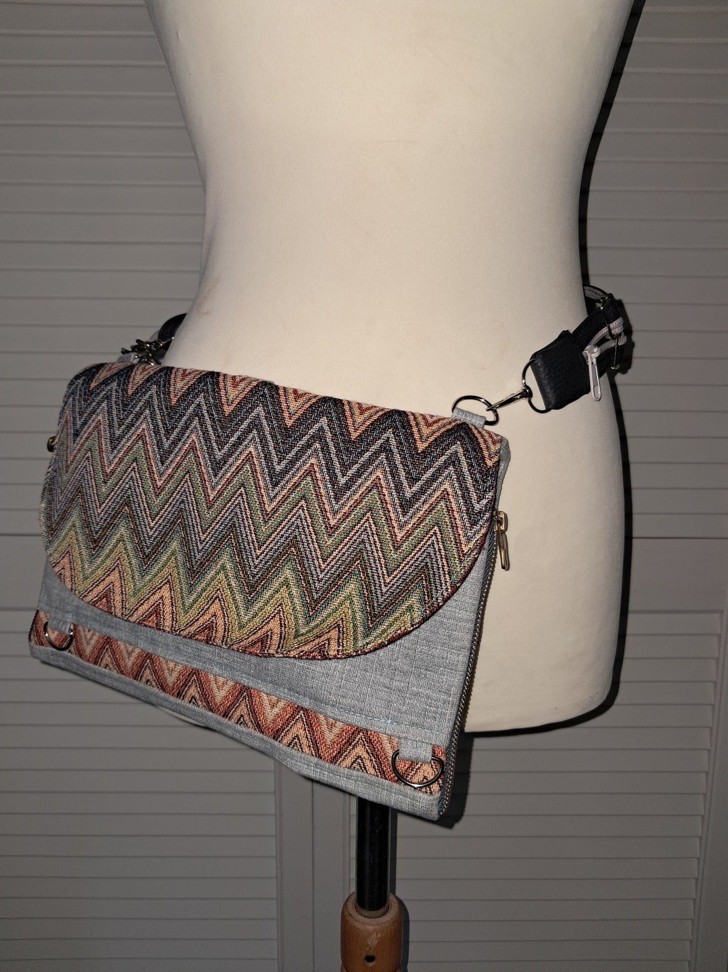 7 in 1 Convertible Bag