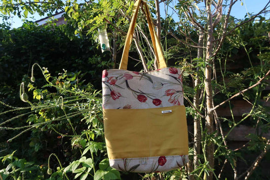 tulip tote bag (1)