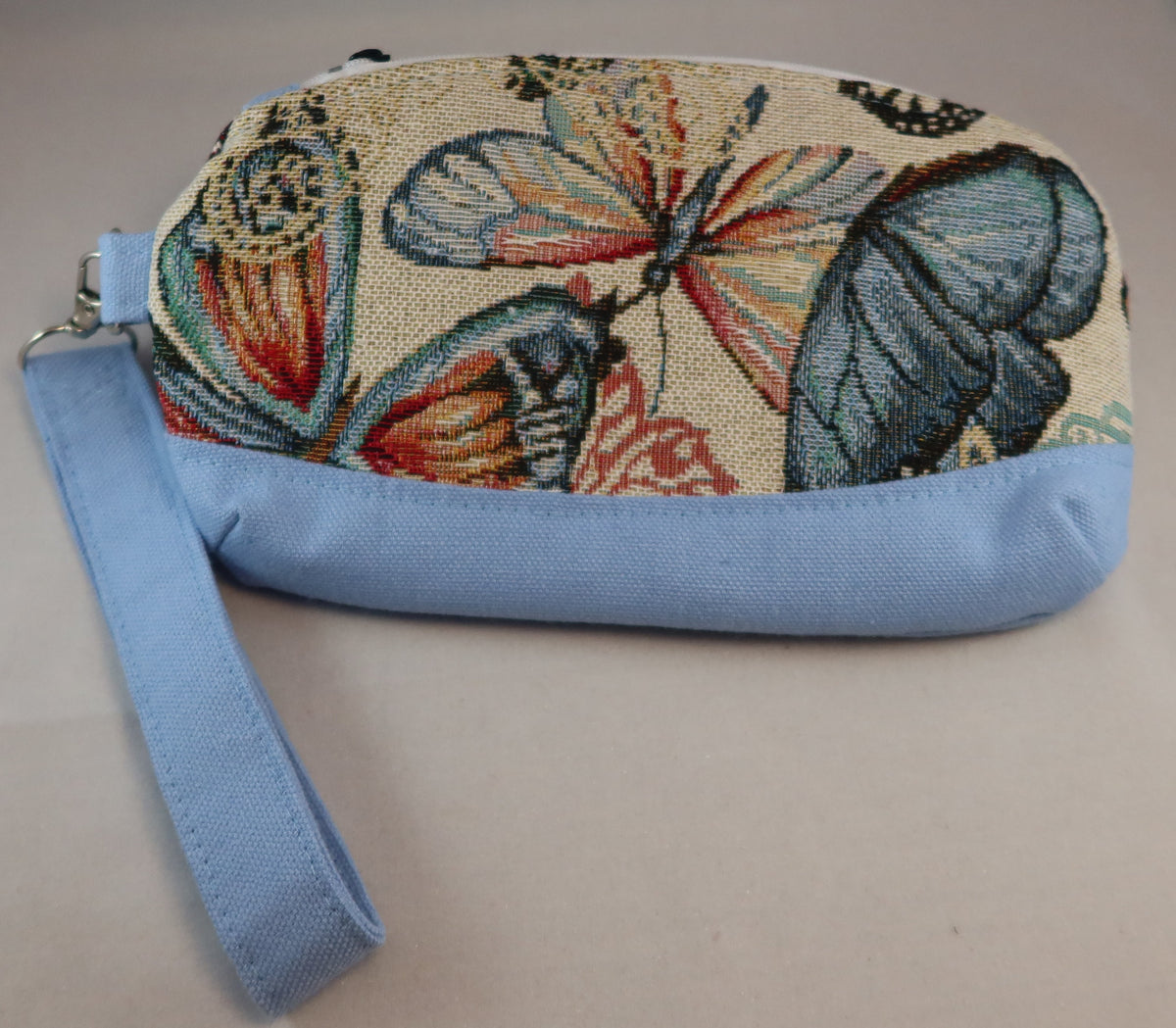 Garden Companion Wristlet | Handmade Gobelin & Canvas