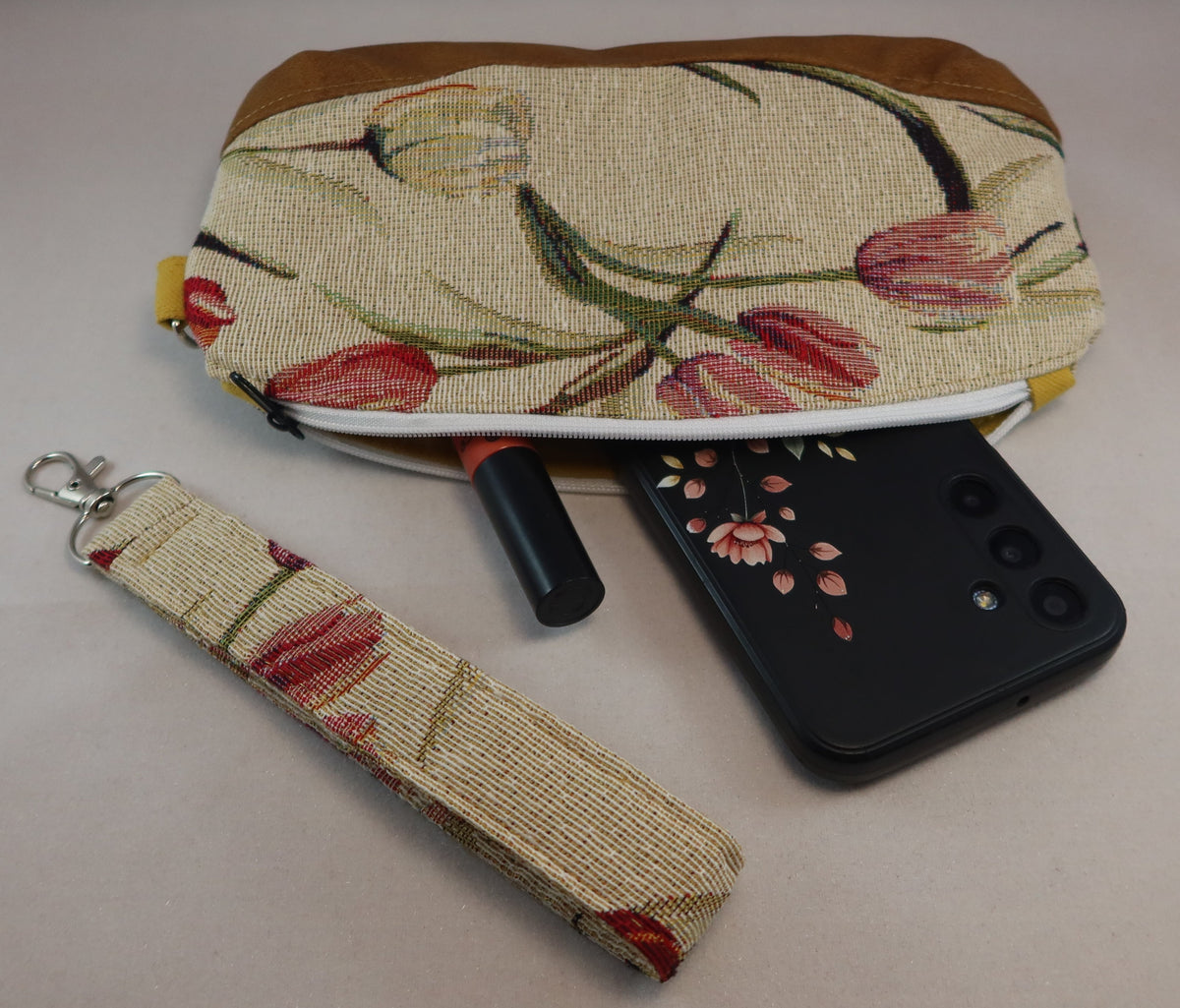 Garden Companion Wristlet | Handmade Gobelin & Canvas